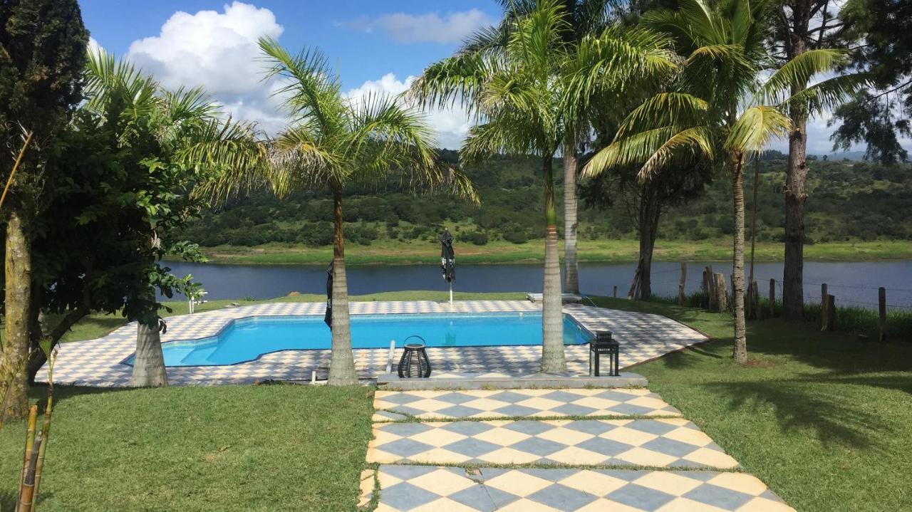 Vila Sitio Frente A Barragem Salesópolis Exteriér fotografie